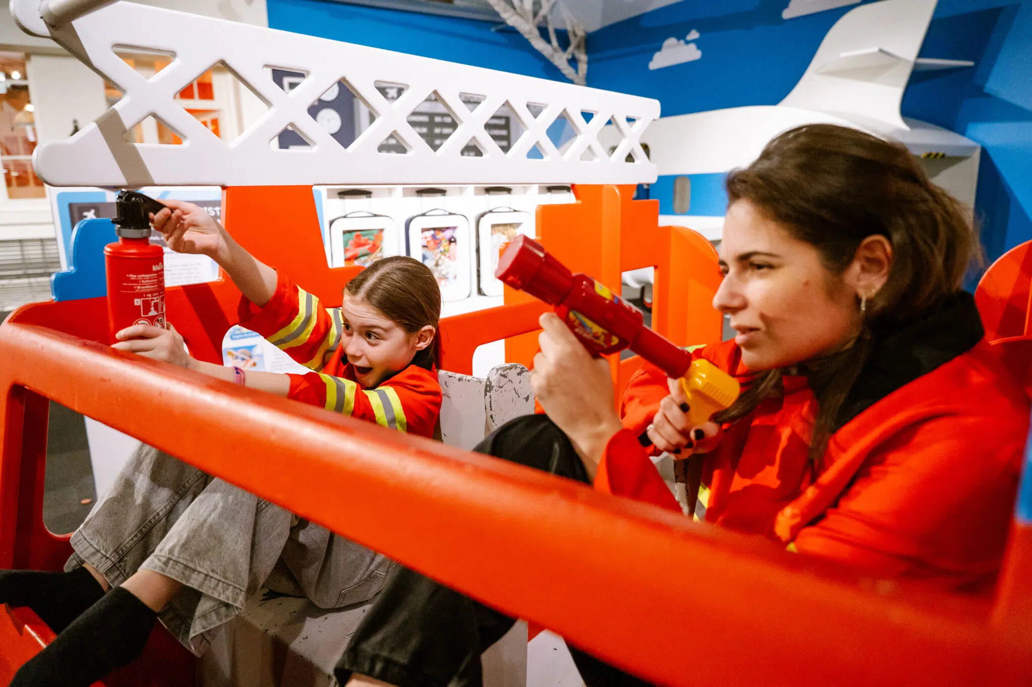 Chez Palomano Toulouse Purpan, les enfants se transforment en pompiers le temps d’un jeu d’imitation immersif, une activité indoor idéale quand il pleut.